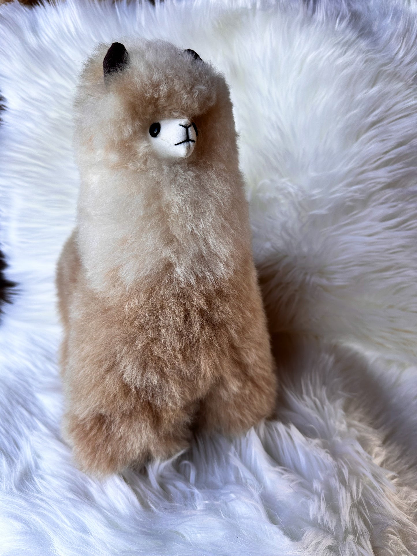 Alpakų žaislas iš natūralios alpakų vilnos 32cm