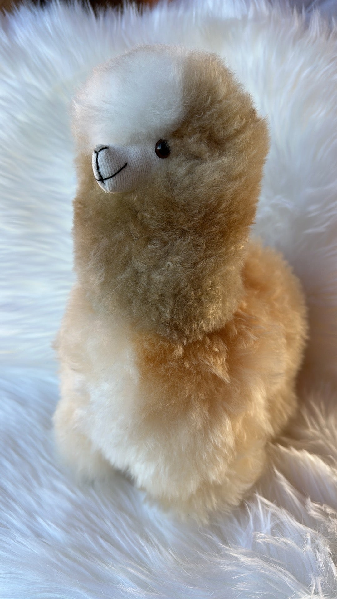 Alpakų žaislas iš natūralios alpakų vilnos 32cm