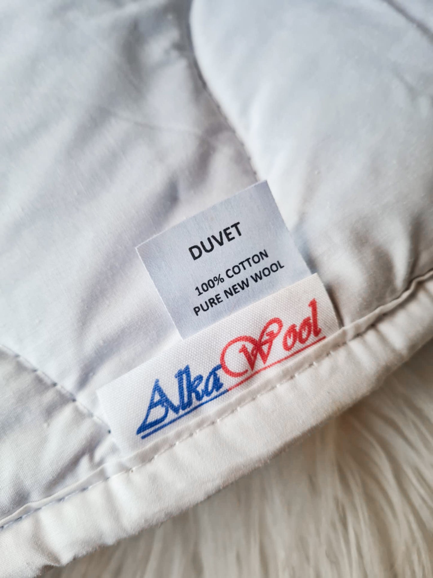 Alpakos vilnos anklodė